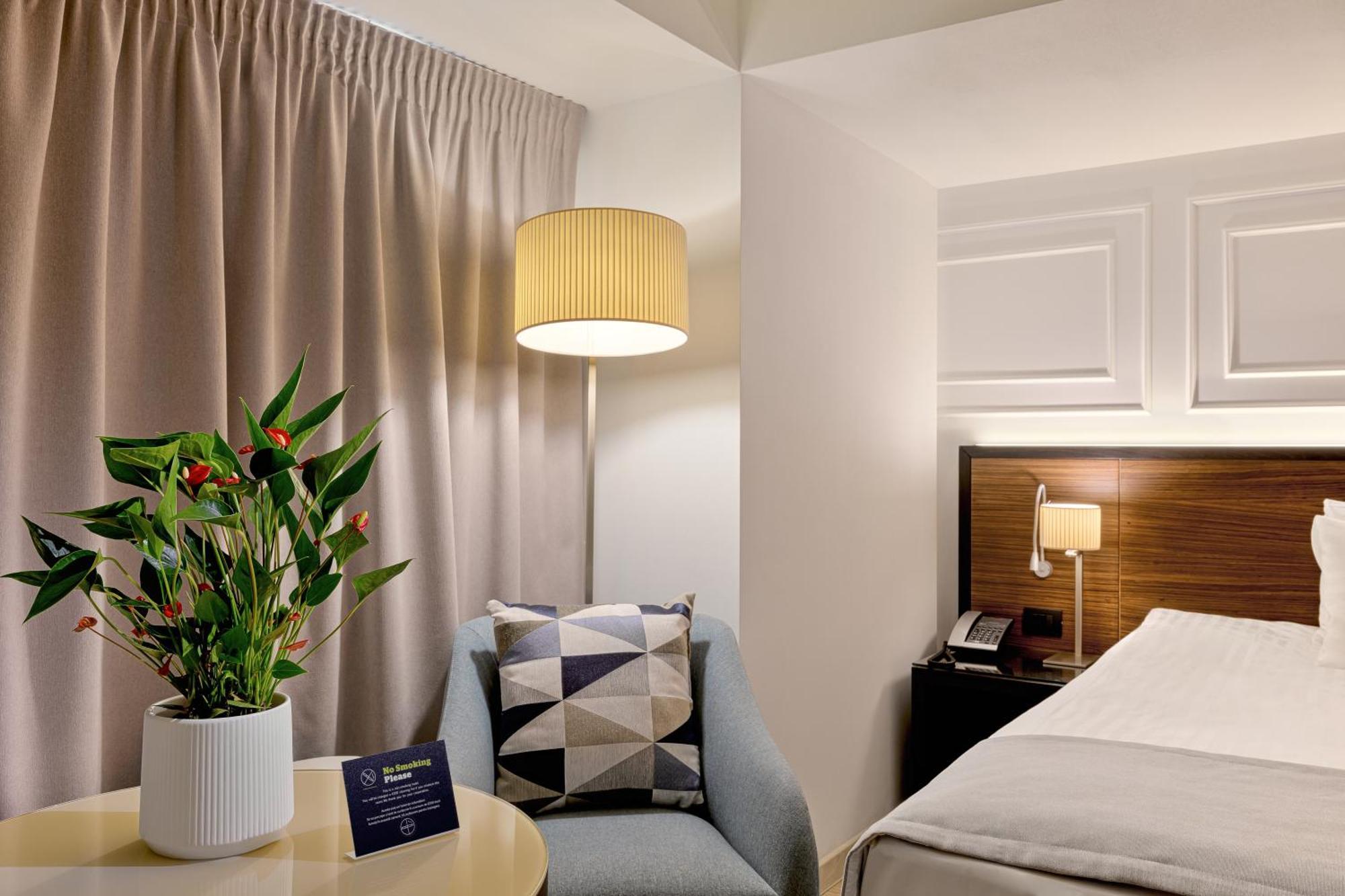 Unirii Square - Handwritten Collection Hotel Bucharest